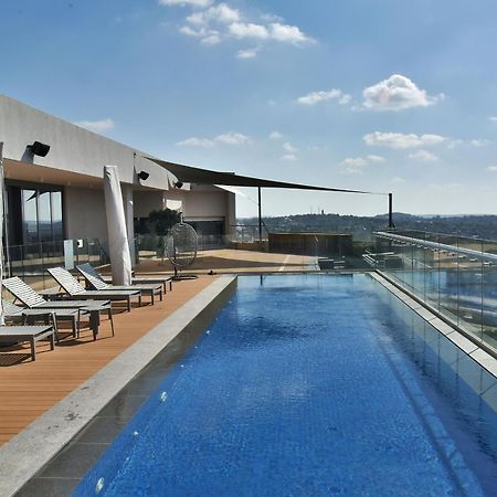 Menlyn Maine Luxury Rentals Pretoria-Noord Exteriér fotografie