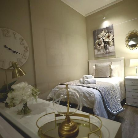 Menlyn Maine Luxury Rentals Pretoria-Noord Exteriér fotografie