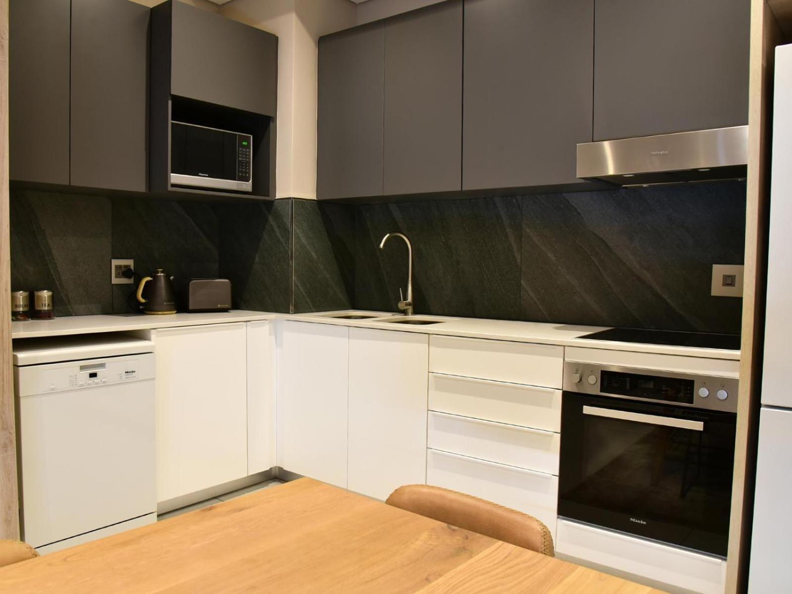 Menlyn Maine Luxury Rentals Pretoria-Noord Exteriér fotografie