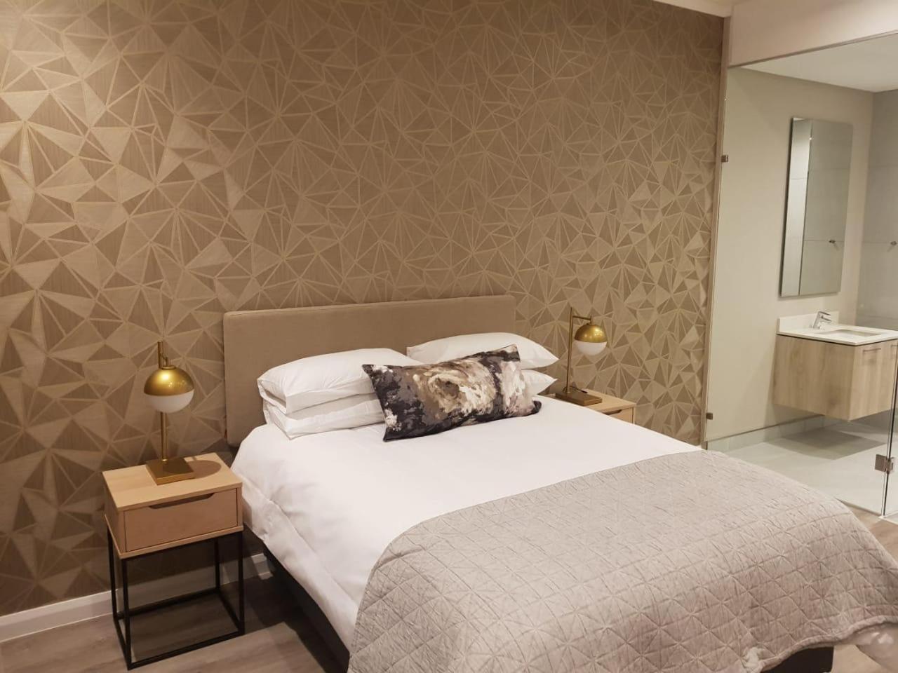 Menlyn Maine Luxury Rentals Pretoria-Noord Exteriér fotografie