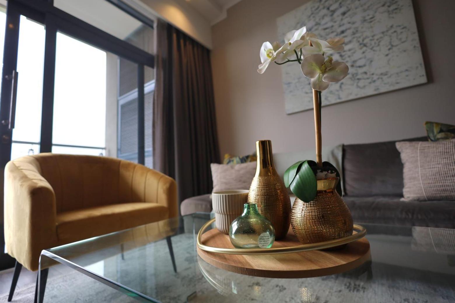 Menlyn Maine Luxury Rentals Pretoria-Noord Exteriér fotografie